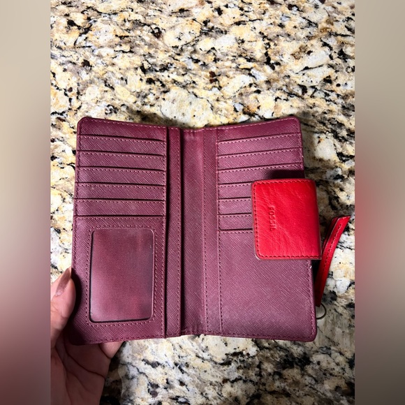 Fossil Wallet - Picture 3 of 3